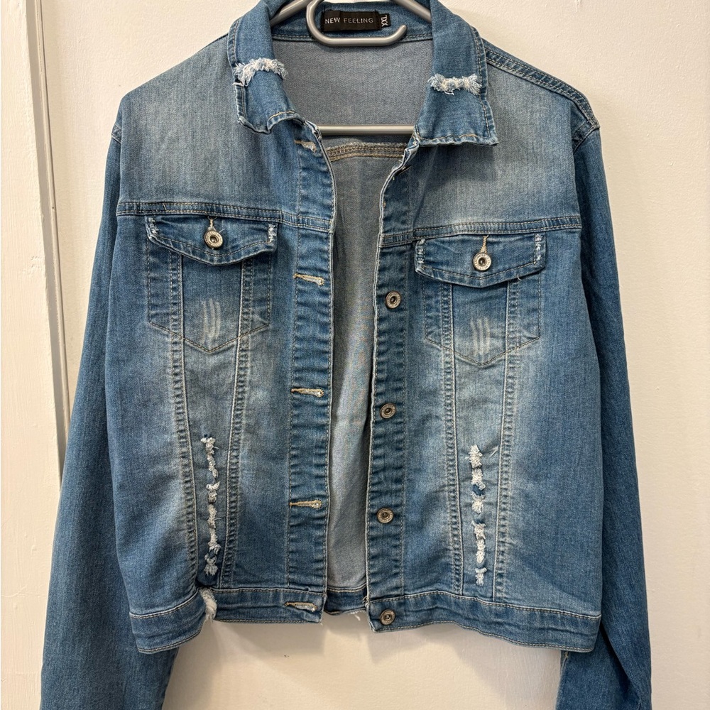 New Feeling Distressed Blue Jean Jacket Size XXL
